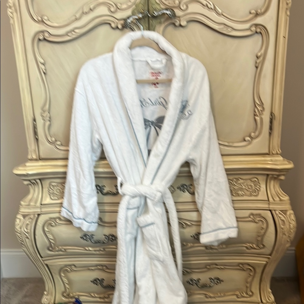 Luxurious White Women's Robe
